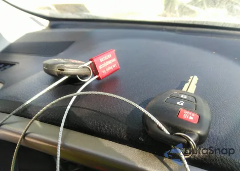 2018 Toyota Rav4 Le из США, поврежденный, VIN 2T3BFREV3JW846068